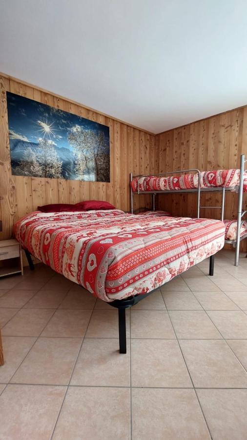 Residenze Vezza - La Corteccia- Apartman Vezza dʼOglio Kültér fotó
