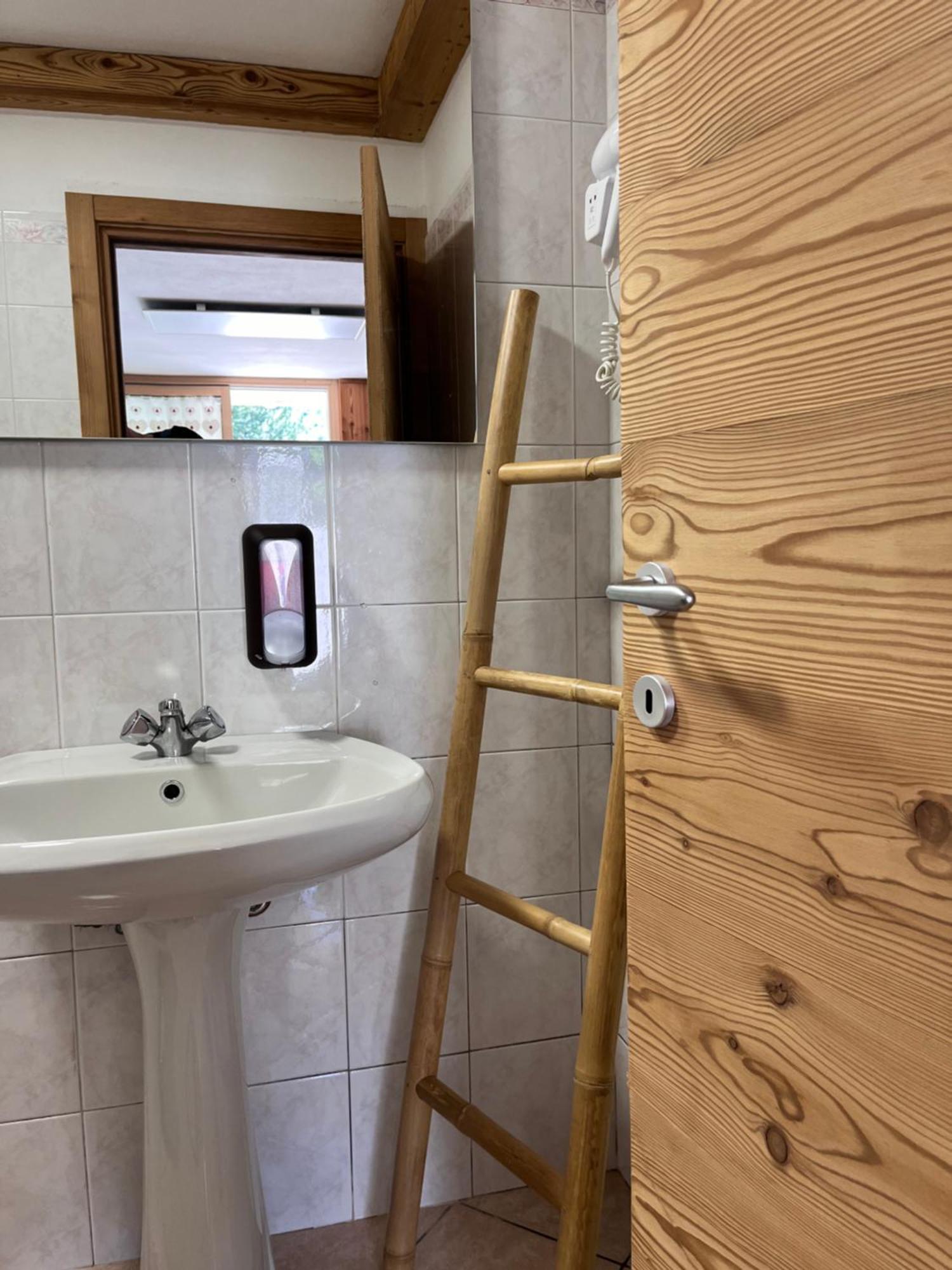 Residenze Vezza - La Corteccia- Apartman Vezza dʼOglio Kültér fotó